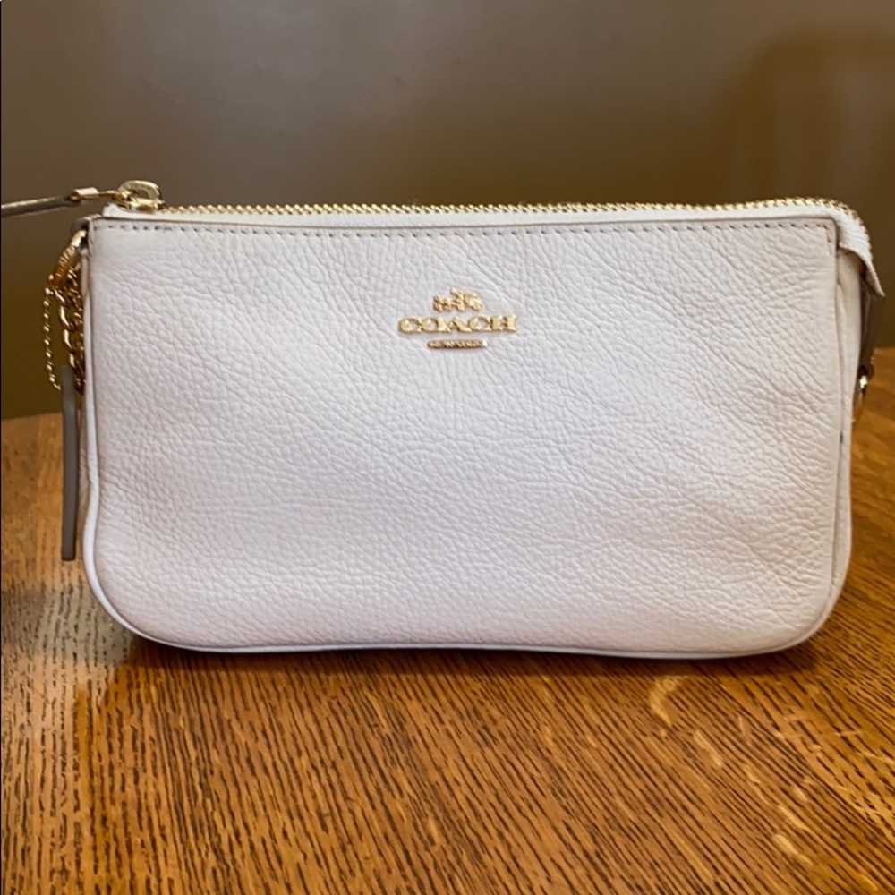 Coach White and Gold Leather Wristlet Bag